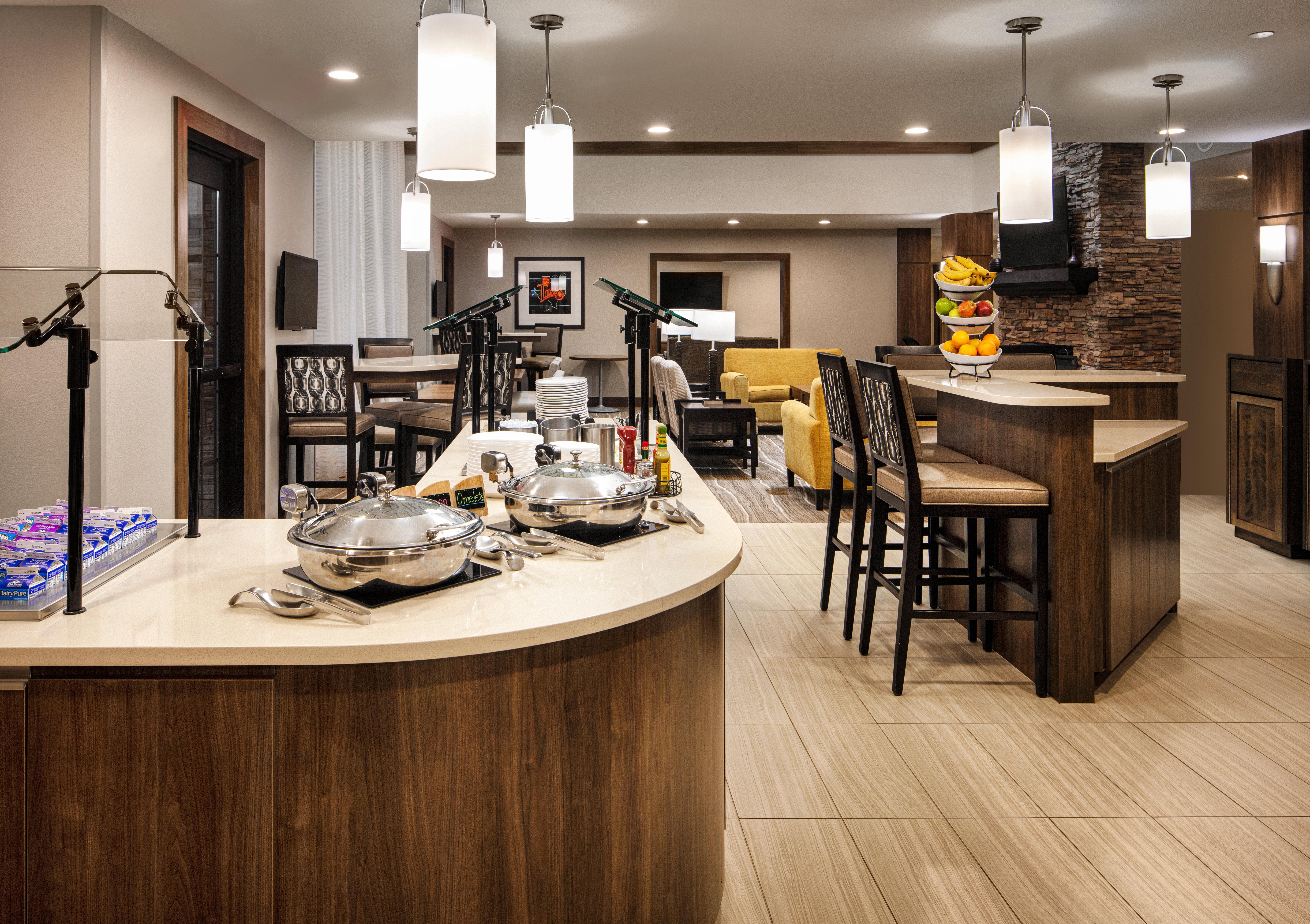 Staybridge West Worth By Ihg Hotel 3*