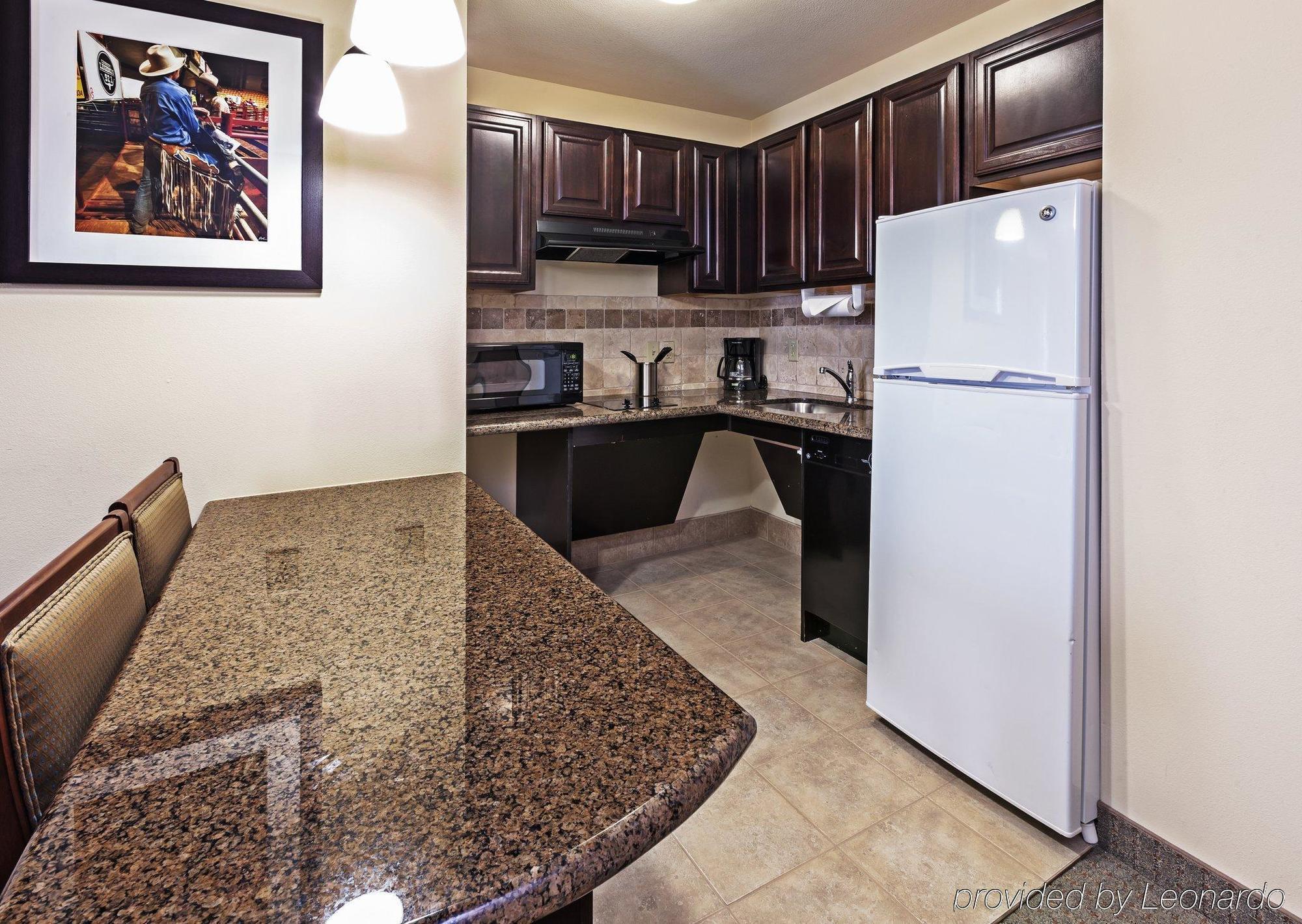 Staybridge West Worth By Ihg 3*