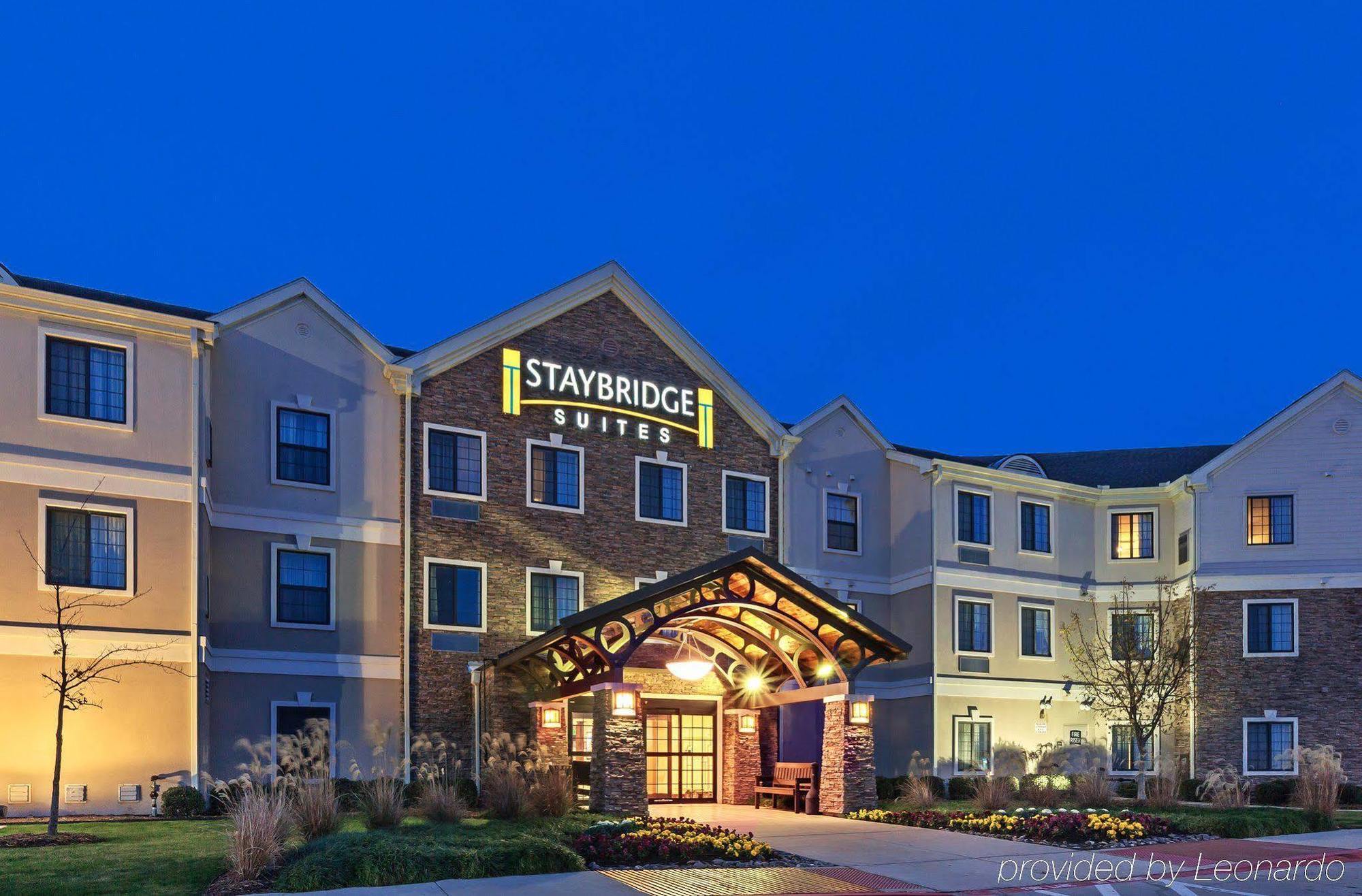 Staybridge West Worth By Ihg Hotel 3*
