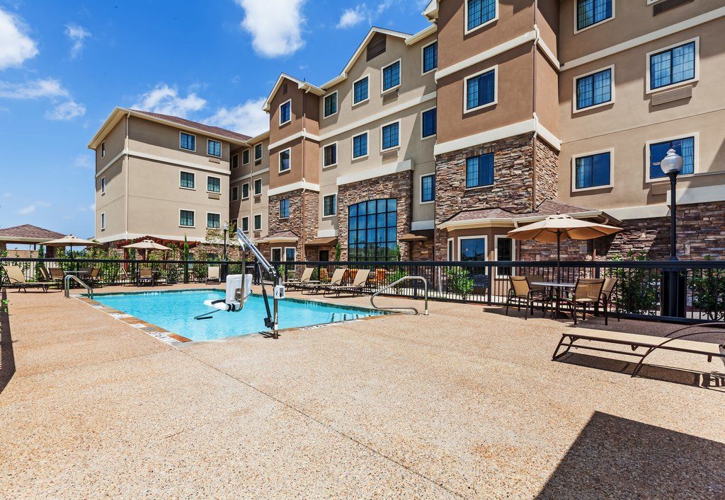 Staybridge West Worth By Ihg 3*
